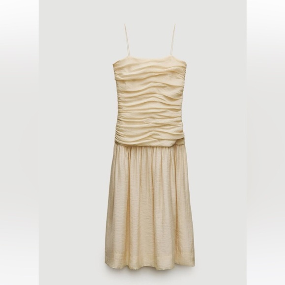 Beautiful Zara NWT draped pale yellow dress Medium - Picture 5 of 14